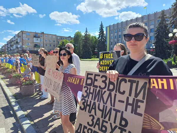 У Ковелі відбулася акція на підтримку військовополонених і зниклих безвісти (фото)
