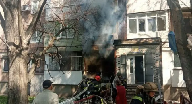 Окупанти двічі вдарили фосфорними снарядами по Авдіївці