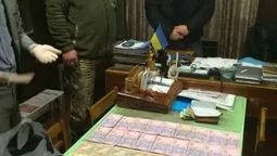 На хабарі спіймали начальника полігону військової частини на Волині (фото, відео)