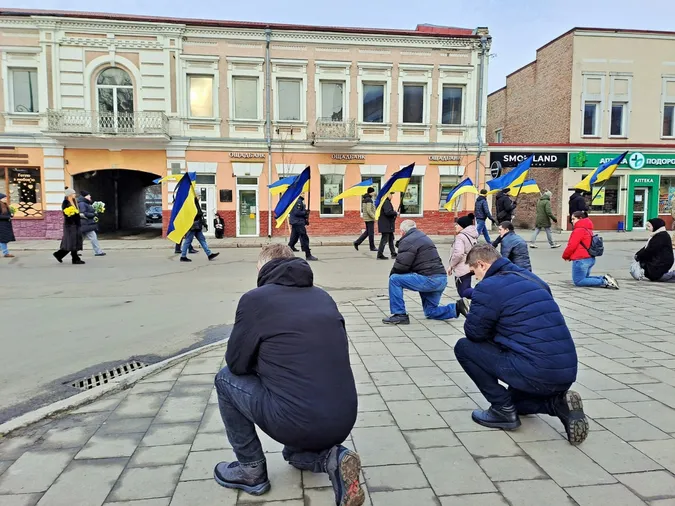 У Ковелі попрощалися із загиблим воїном Олександром Сусьом (фото)