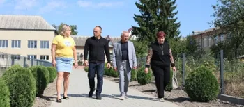 Роман Романюк перевірив готовність Сенкевичівського ліцею до навчального року (фото)