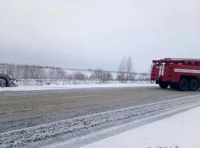 На Волині три автівки злетіли у кювет (фото)