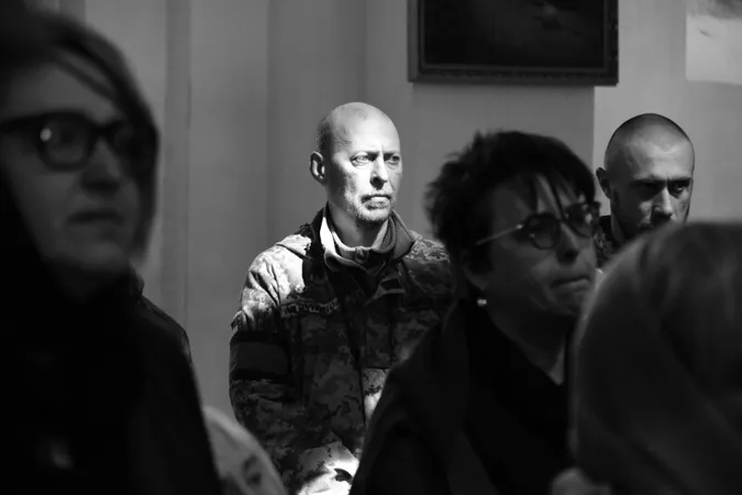 У Луцьку попрощалися із загиблим воїном Русланом Собуцьким (фото, відео)