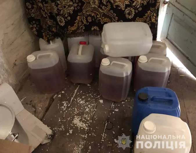 На Горохівщині злочинці заробляли мільйони на прекурсорах (фото, відео)