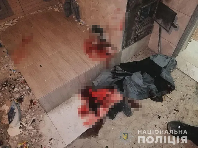 На Рівненщині в хаті вибухнула граната: загинули двоє чоловіків (фото, відео 18+)