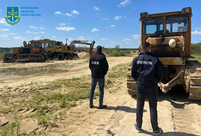 На Волині директор кар'єру крав пісок в «Укрзалізниці» (фото)