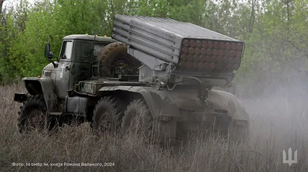 Після школи вперше зустрілися на передовій: у волинській бригаді служать колишні однокласники (фото)