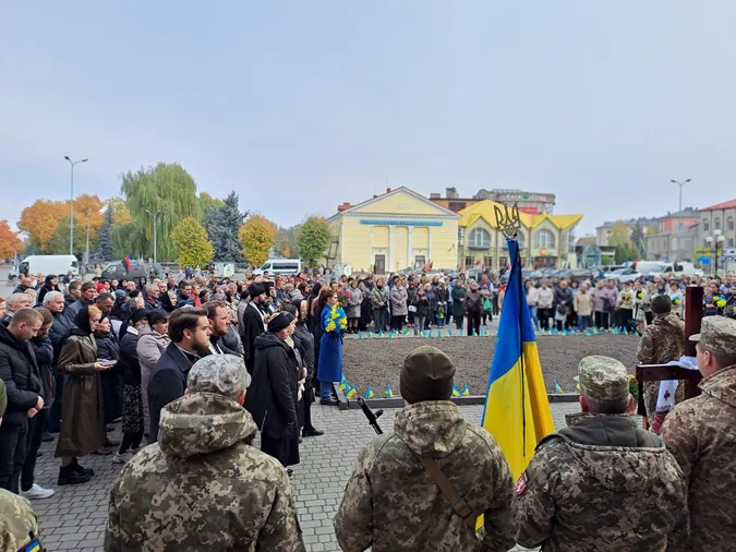 У Ковелі попрощалися із загиблим воїном Валерієм Степанюком (фото)