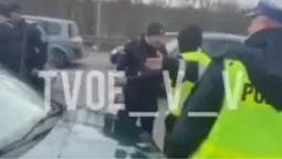 На ПП «Ягодин – Дорогуськ» польська поліція затримує українських перевізників (відео)