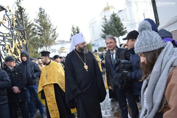 Як Порошенко перед волинянами «відпрацював» (фоторепортаж)