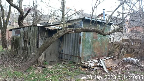 Споруда на вулиці Шевченка