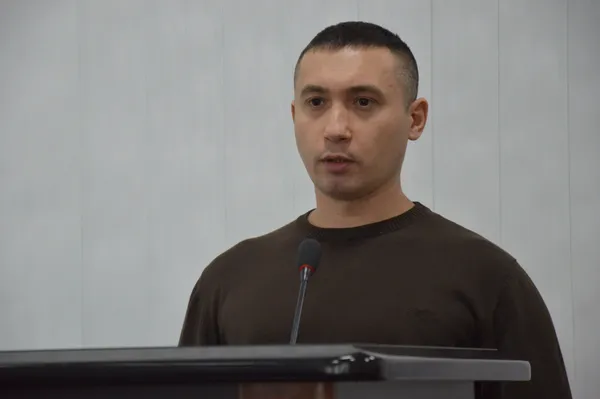 Важкі рішення луцьких депутатів, або Дводенний сесійний марафон. Репортаж