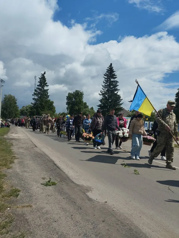На Волині попрощалися з молодими Героями Сергєм Сміховським та Миколою Кобриною (фото)
