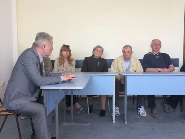 На зборах акціонерів 15 травня. Ліворуч - Вадим Вітинський