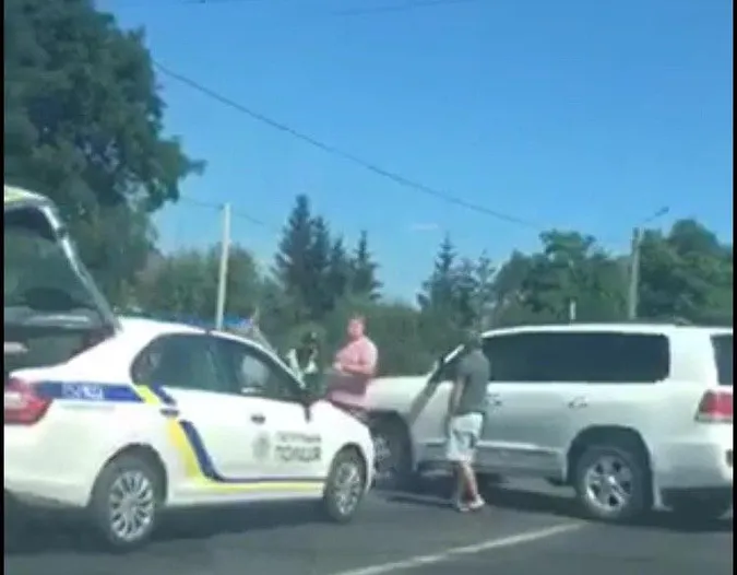 Під Луцьком зіткнулися дві іномарки