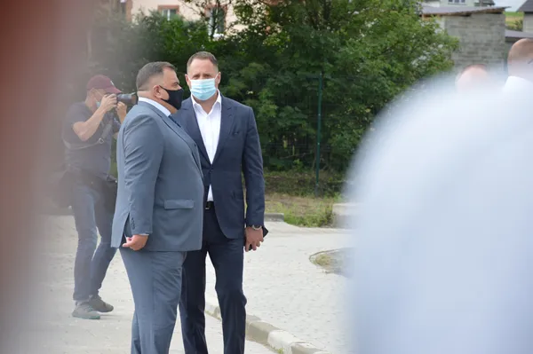 Дорога, дитсадок, атовці та бізнесмени: що робив на Волині Володимир Зеленський