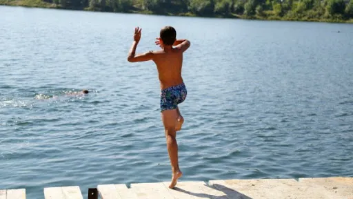 Лучанам нагадали правила поведінки на воді