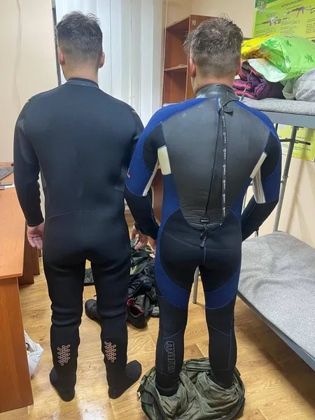 Прикордонники затримали волинян, які вплав через річку поверталися в Україну (фото)