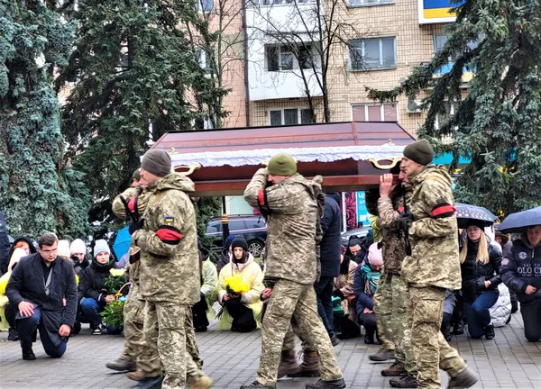 На Волині провели в останню дорогу 23-річного  захисника з Луганщини (фото)