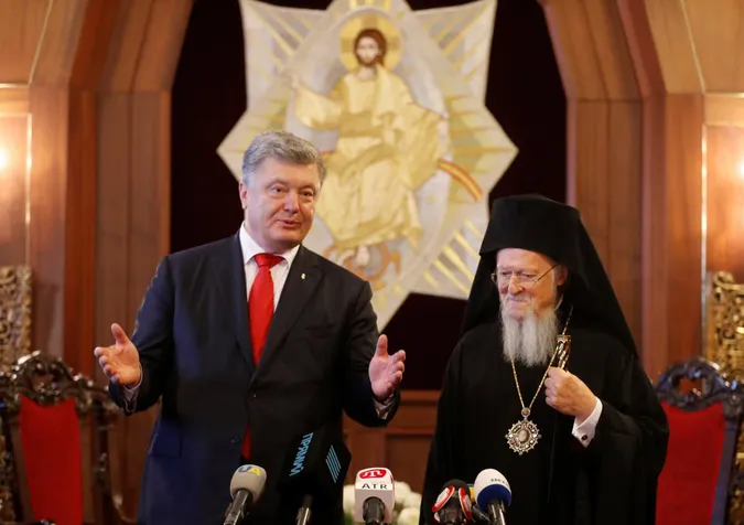 «Взяв лише цукерки »Рошен«: Варфоломій »зізнався