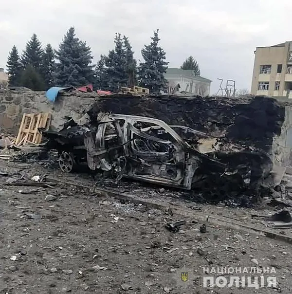 Житомирщина пережила авіаудар, є потерпілі (фото)