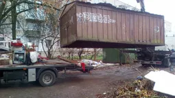 У Луцьку на Рівненській демонтували гаражі (фото)