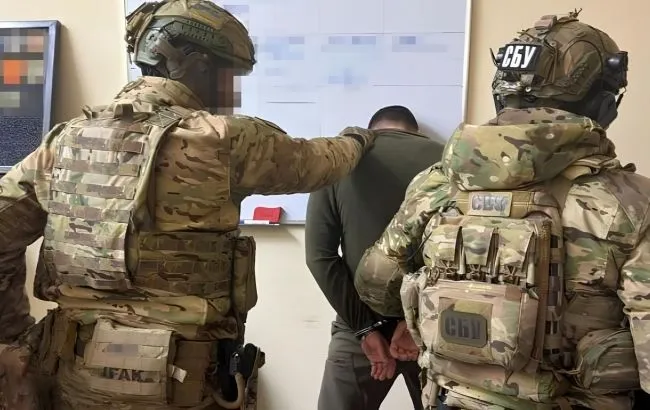 Топпосадовцю Повітряних сил вручили нову підозру у справі про розтрату понад 1 млрд гривень
