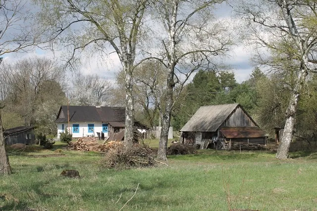 Досі вірять у вовкулак і русалок: де на Волині містичні села (фото)