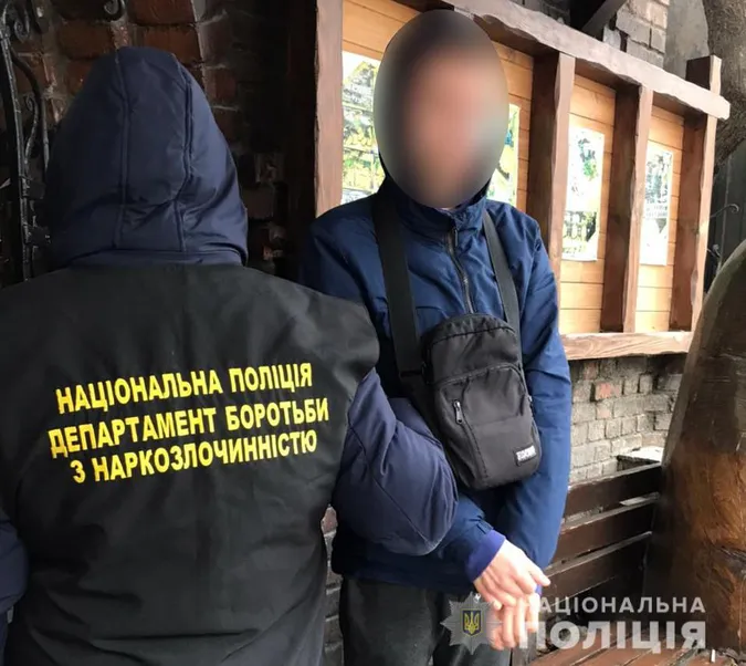 У 23-річного лучанина знайшли 50 грамів канабісу (фото)