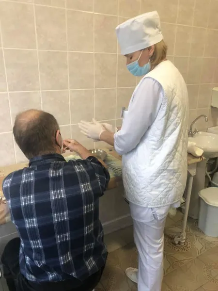 Відрізав циркуляркою: як в луцькій лікарні рятували чоловікові руку