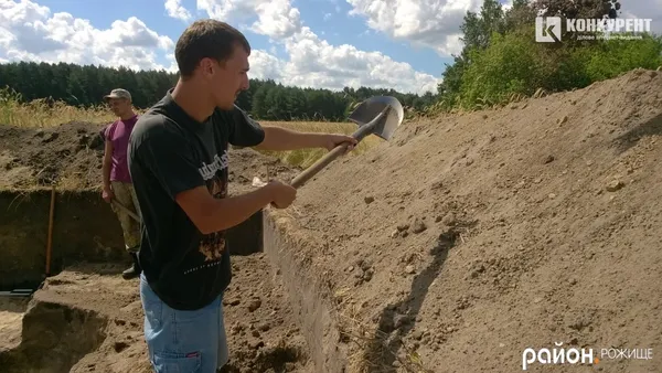Волинські археологи знайшли унікальні середньовічні монети і посуд (фото)