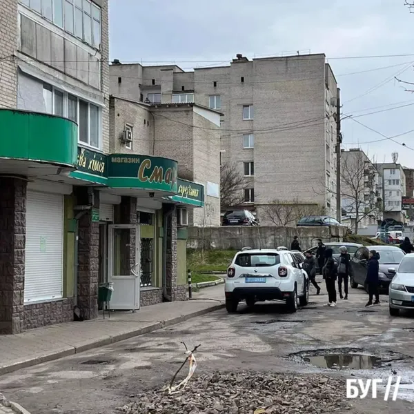 У Нововолинську біля смітників знайшли мертву жінку (фото)