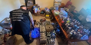 На Волині в магазині знайшли купу алкоголю та сигарет без акцизних марок