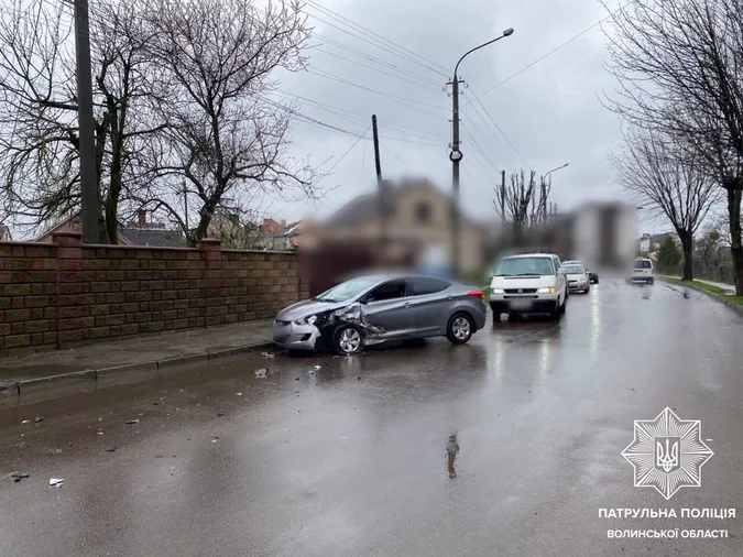 У Луцьку не роз'їхалися Hundai та Toyota (фото, відео)