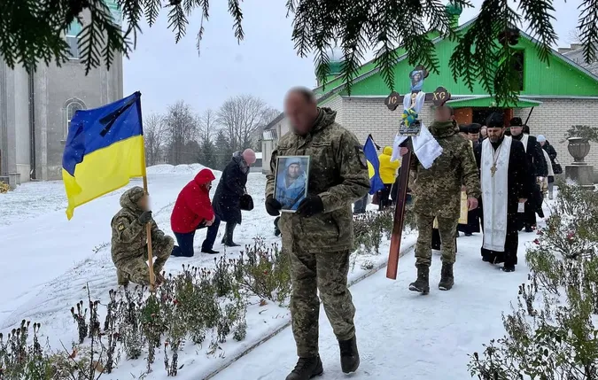 На Волині попрощалися із захисником Володимиром Супруном
