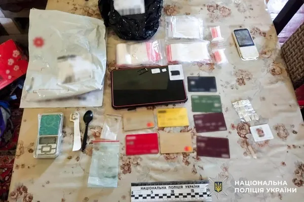 Мав «товару» на понад мільйон гривень: на Рівненщині судитимуть наркоділка (фото)