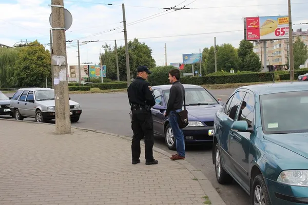 Поліція посилено патрулює вулиці Луцька