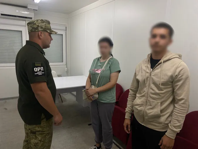 Волинянин одружився на дівчині з інвалідністю, аби перетнути кордон: чоловіка затримали (фото)