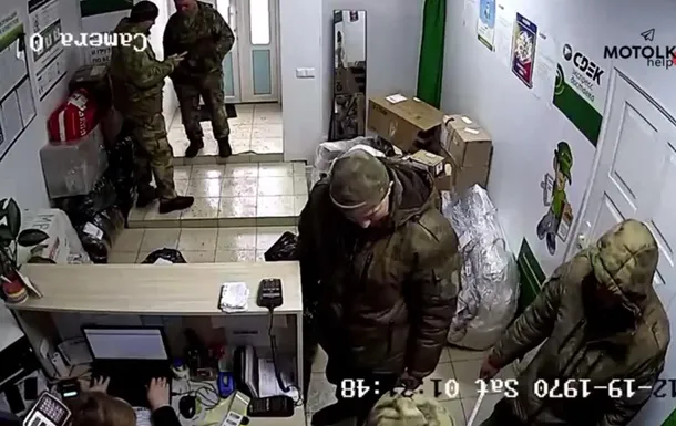 Глибоко наплювати: білоруси про мародерства рашистів в Україні