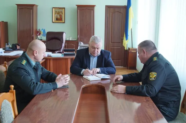 Волинські лісівники спільно з громадами борються з пожежами в екосистемах