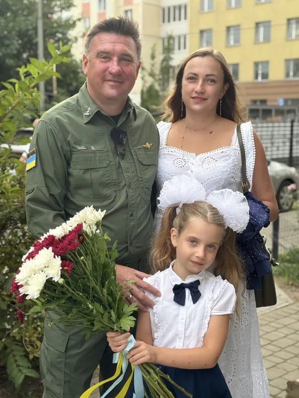 «Я вижив, щоб повести доньку до 1 класу»: історія захисника «Азовсталі» з Луцька Сергія Шевчука
