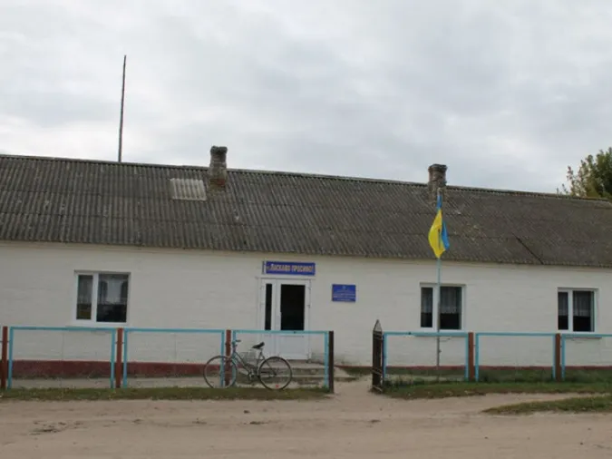 У селі на Волині – бунт: батьки не пускають дітей в школу (відео)
