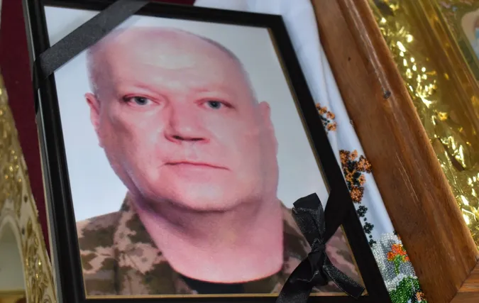 На Волині попрощалися із воїном Дмитром Черняком