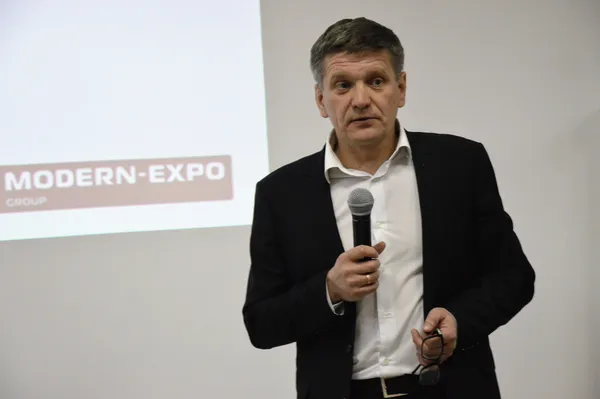 «Заперечувати урбанізацію – це як заперечувати силу тяжіння: можна, але боляче», – каже Анатолій Пархом'юк.