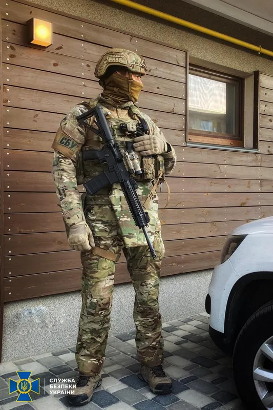«Дитина під ключ» коштує 60 тисяч доларів: СБУ викрила схему продажу немовлят
