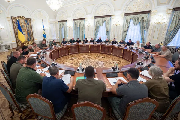 Юрій Погуляйко долучився до наради з президентом  у столиці (фото)