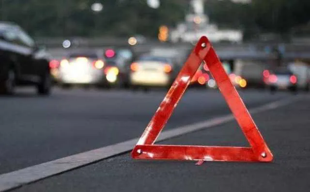 У Шацькому районі легковик збив чоловіка з велосипедом