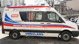 Обладнаний за останнім словом техніки: Луцьк отримав із Польщі автомобіль швидкої допомоги (фото)