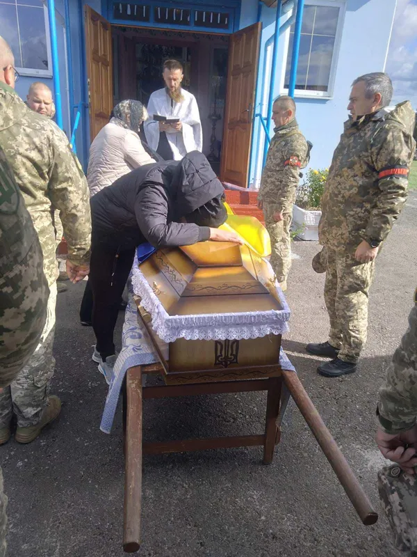 На Волині попрощалися з полеглим Героєм Валерієм Гонтою (фото)
