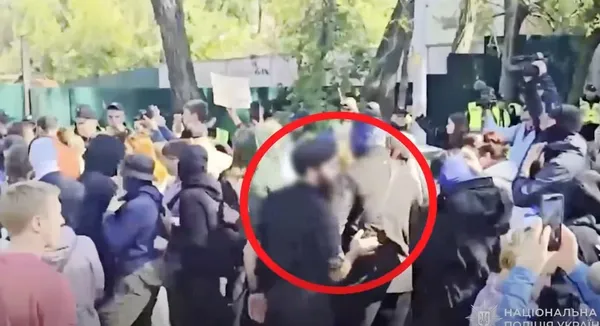 ⚡️Затриманого ветерана з Луцька Любомира Дмитришина відправили під нічний домашній арешт